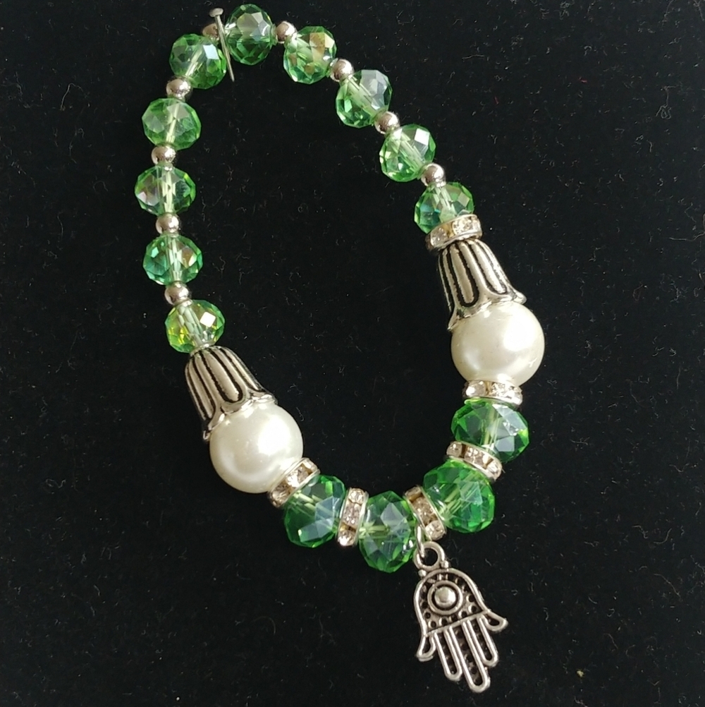 Green Crystal Pearl Hamsa Hand Stretch Bracelet